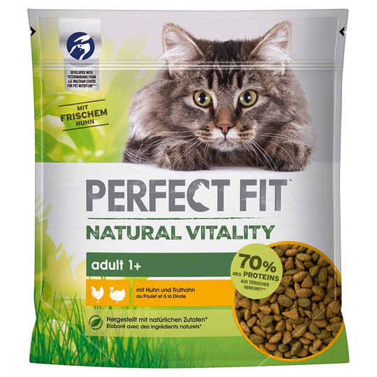 650 g / 6 kg Perfect Fit Natural Vitality Adult 1+ erikoishintaan! - 650 g kana & kalkkuna
